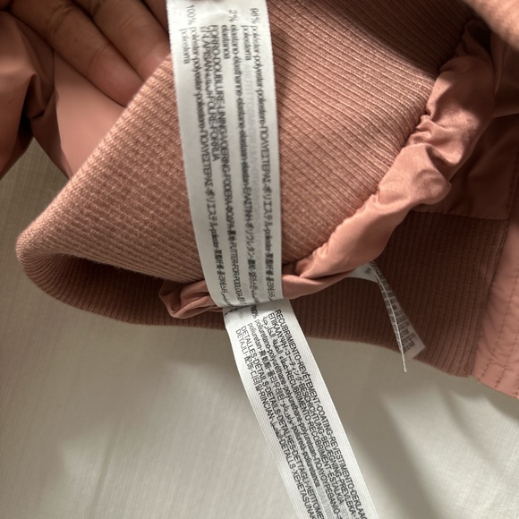 NWT Zara Matte Pink Cropped Puffer Jacket | Size: Med - Picture 3 of 3
